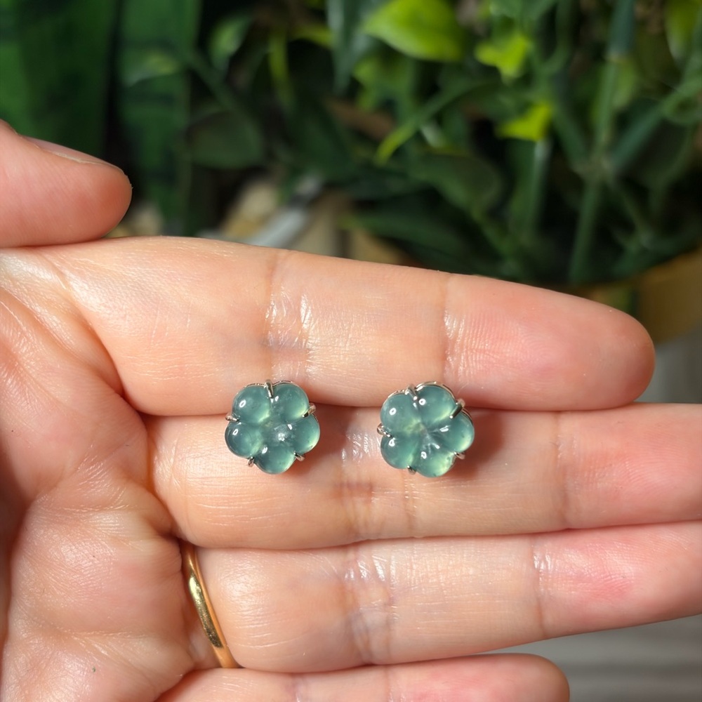 Green Jade Flower Stud Earrings